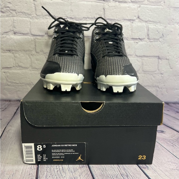 Air Jordan XII Retro MCS Molded Baseball Cleats. M 8.5 Only worn onto the field - Picture 3 of 16